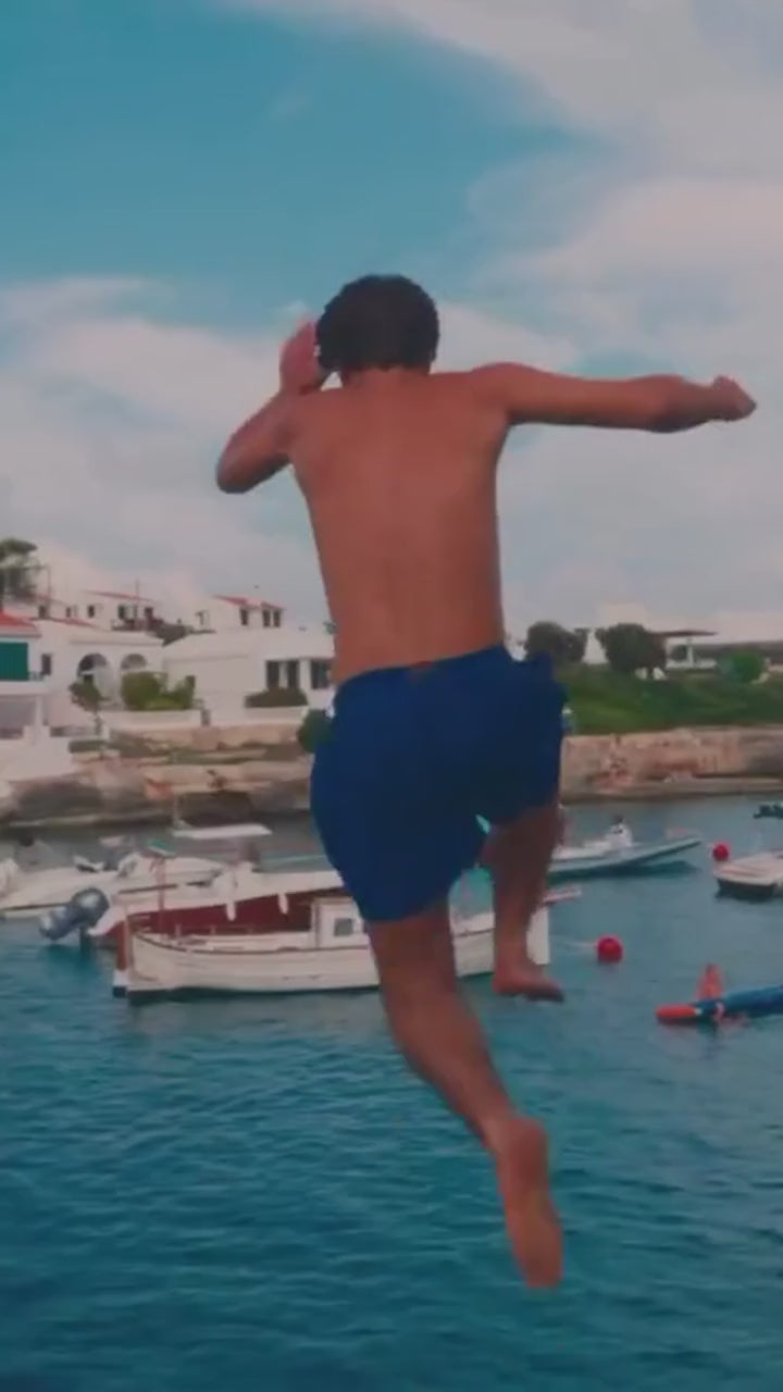 Nivièree em Mallorca — filme vertical da home